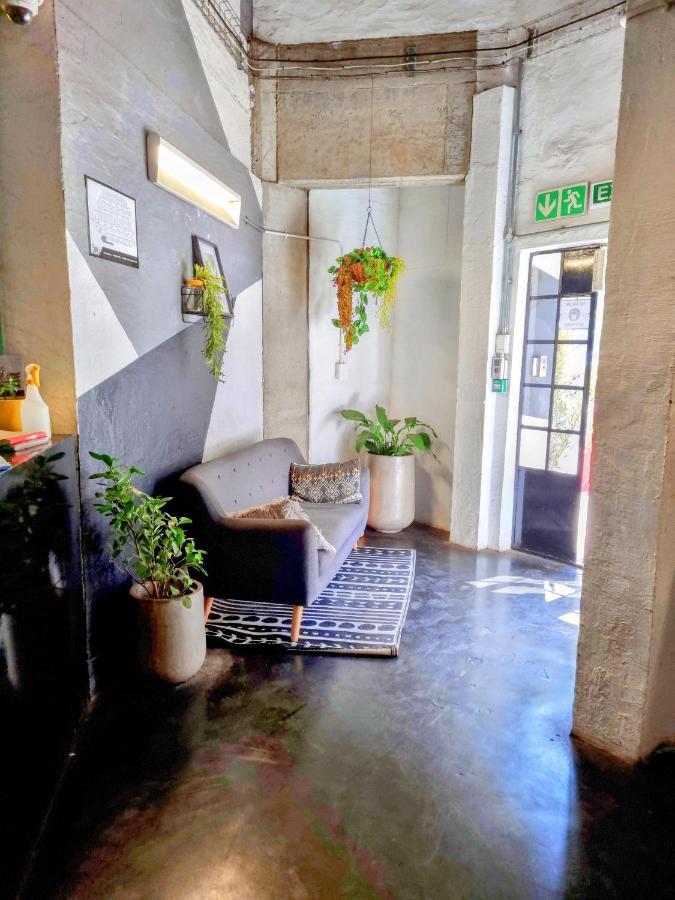 Kaleaba House In Vibey Maboneng Precint Joanesburgo Exterior foto